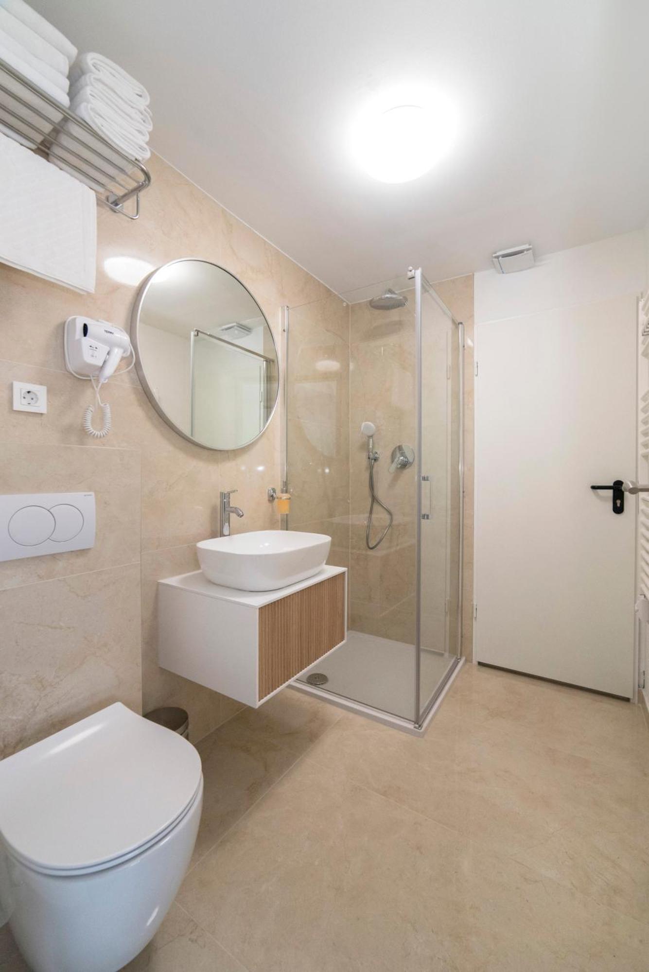 Apartments Pamer, 4Th Floor, No Elevator زغرب المظهر الخارجي الصورة