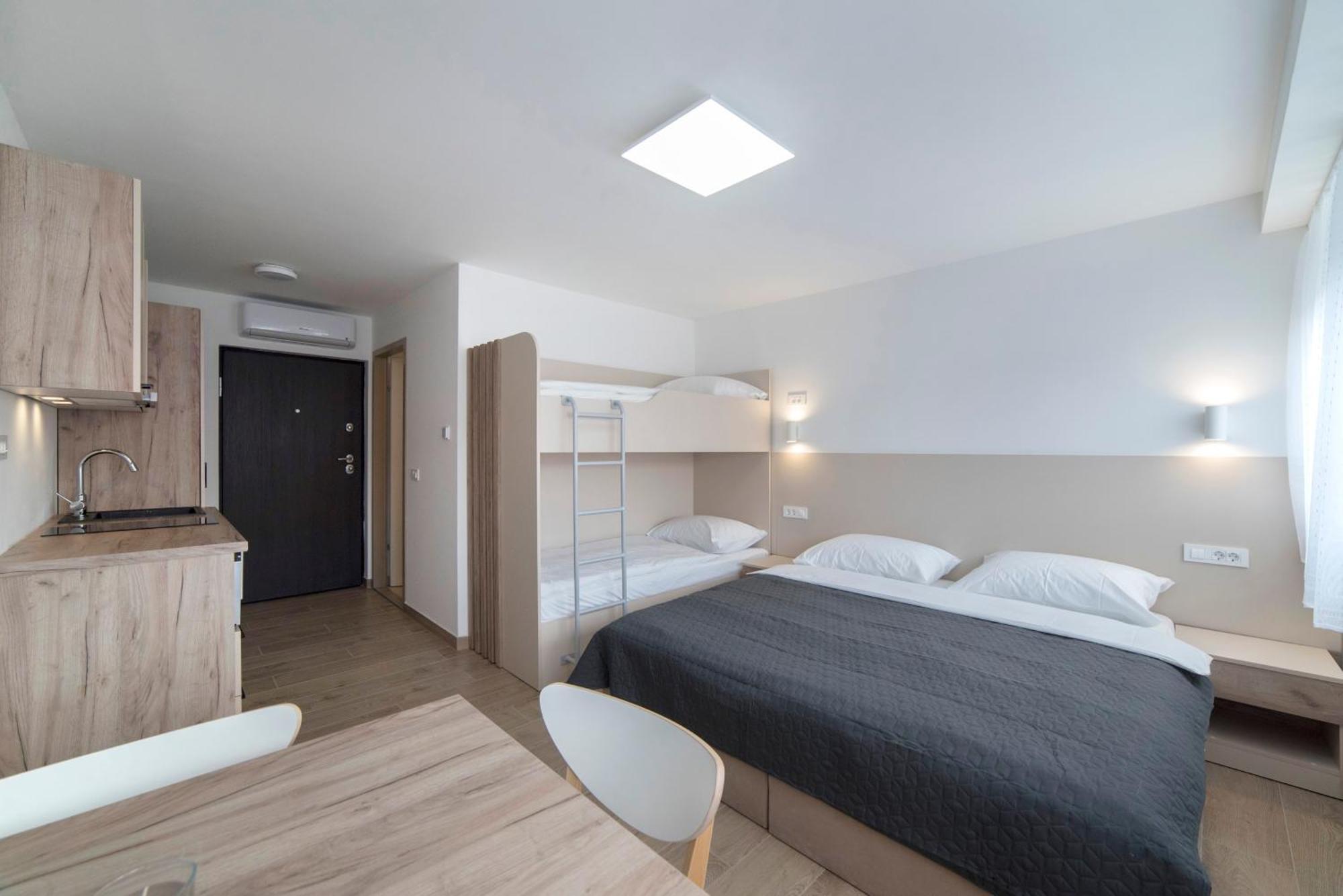 Apartments Pamer, 4Th Floor, No Elevator زغرب المظهر الخارجي الصورة